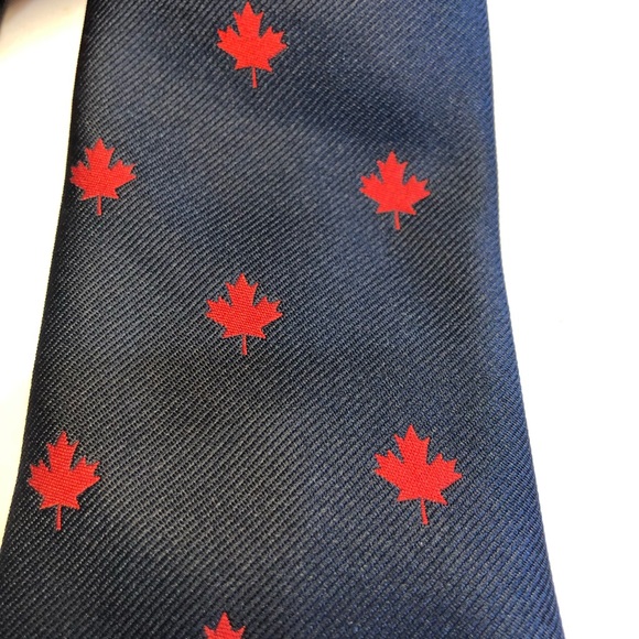 Vintage Men’s Neckties Red Navy Tones Vintage - Picture 3 of 15